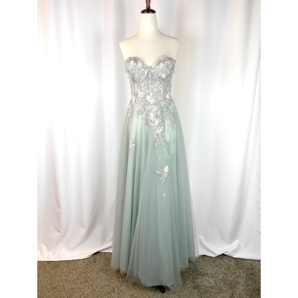GB Dillards Fairycore Ethereal Whimsical Romantic Photoshoot Sparkle Prom Gown 1